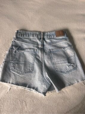 American Eagle distressed shorts